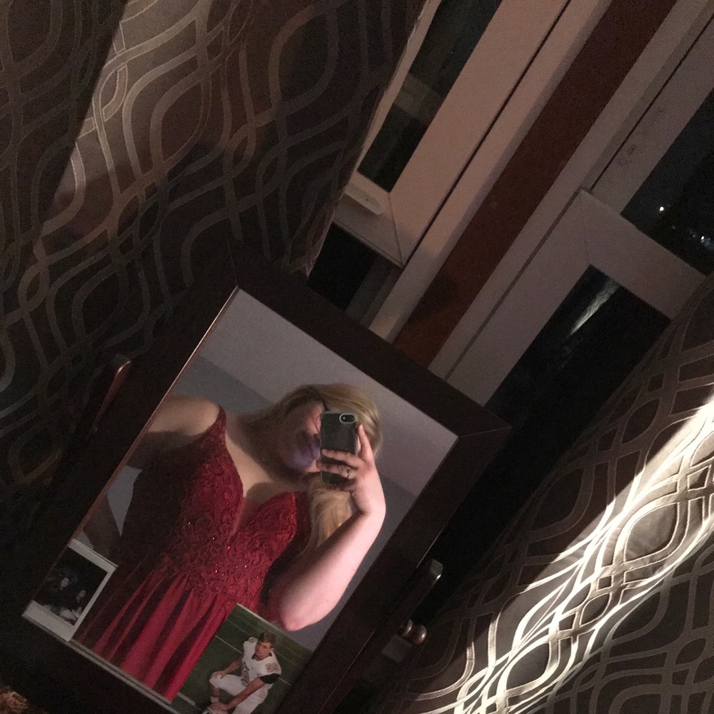 Prom Dress! - Picture 3 of 3